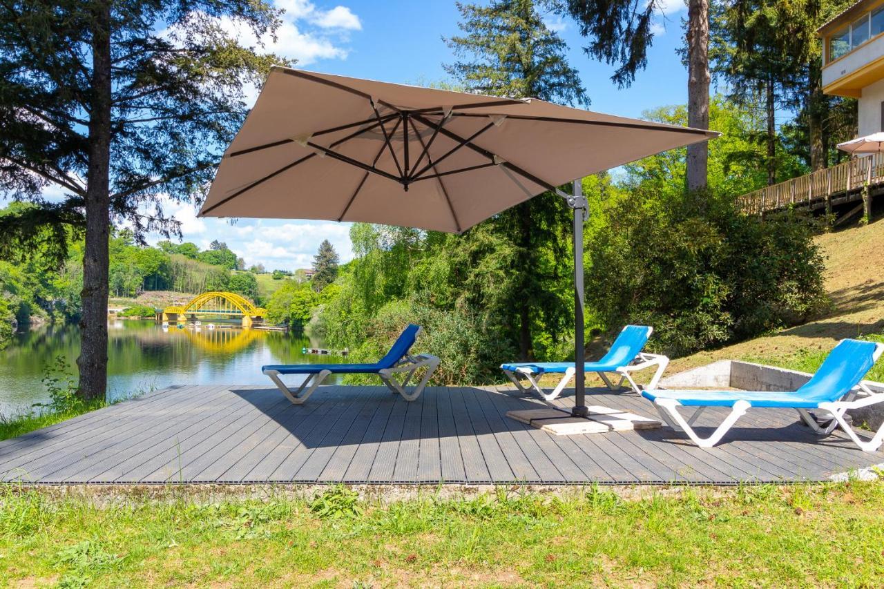 Le Chalet Du Lac Le Chatenet-en-Dognon Esterno foto